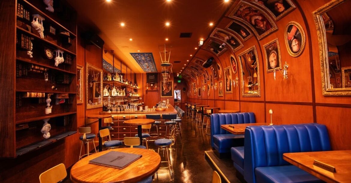 Blue Collar / Cold Shoulder Blue Collar / Cold Shoulder