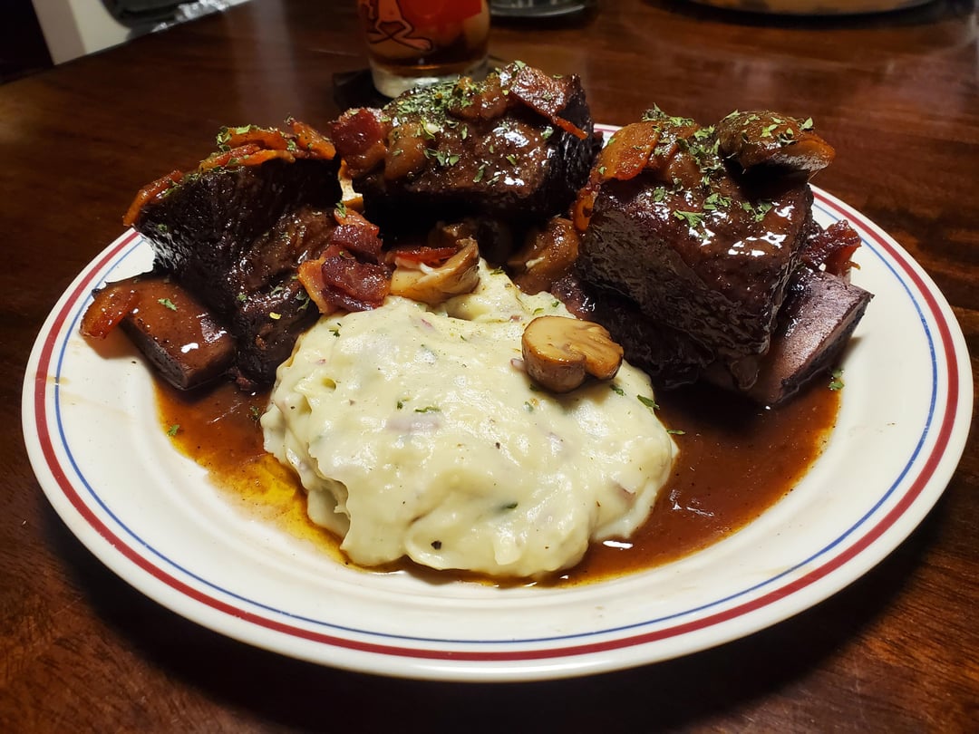 Gordon Ramsay short ribs with very garlicky mashed potatoes Dining