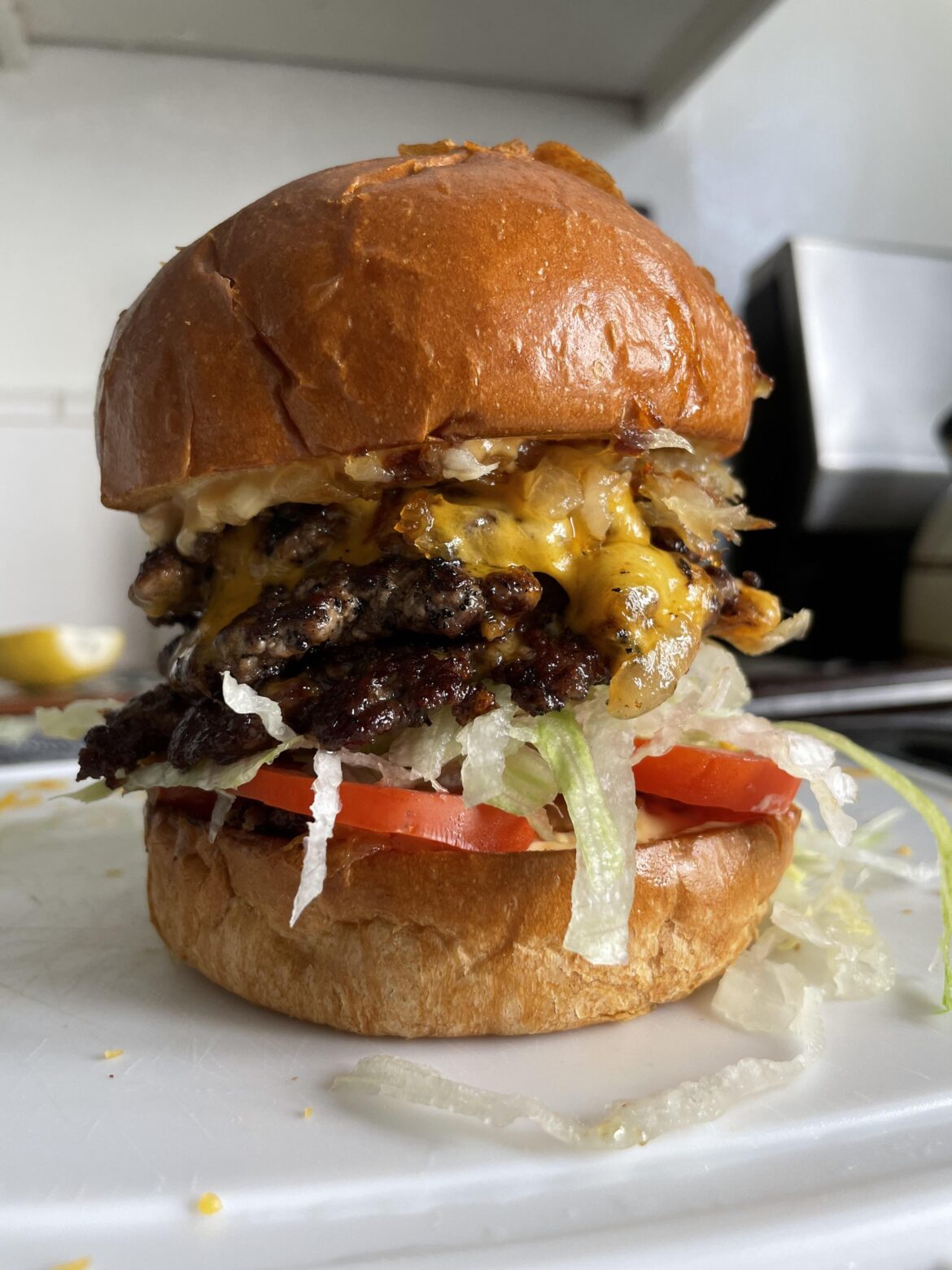 The names Burger, Chez Burger.