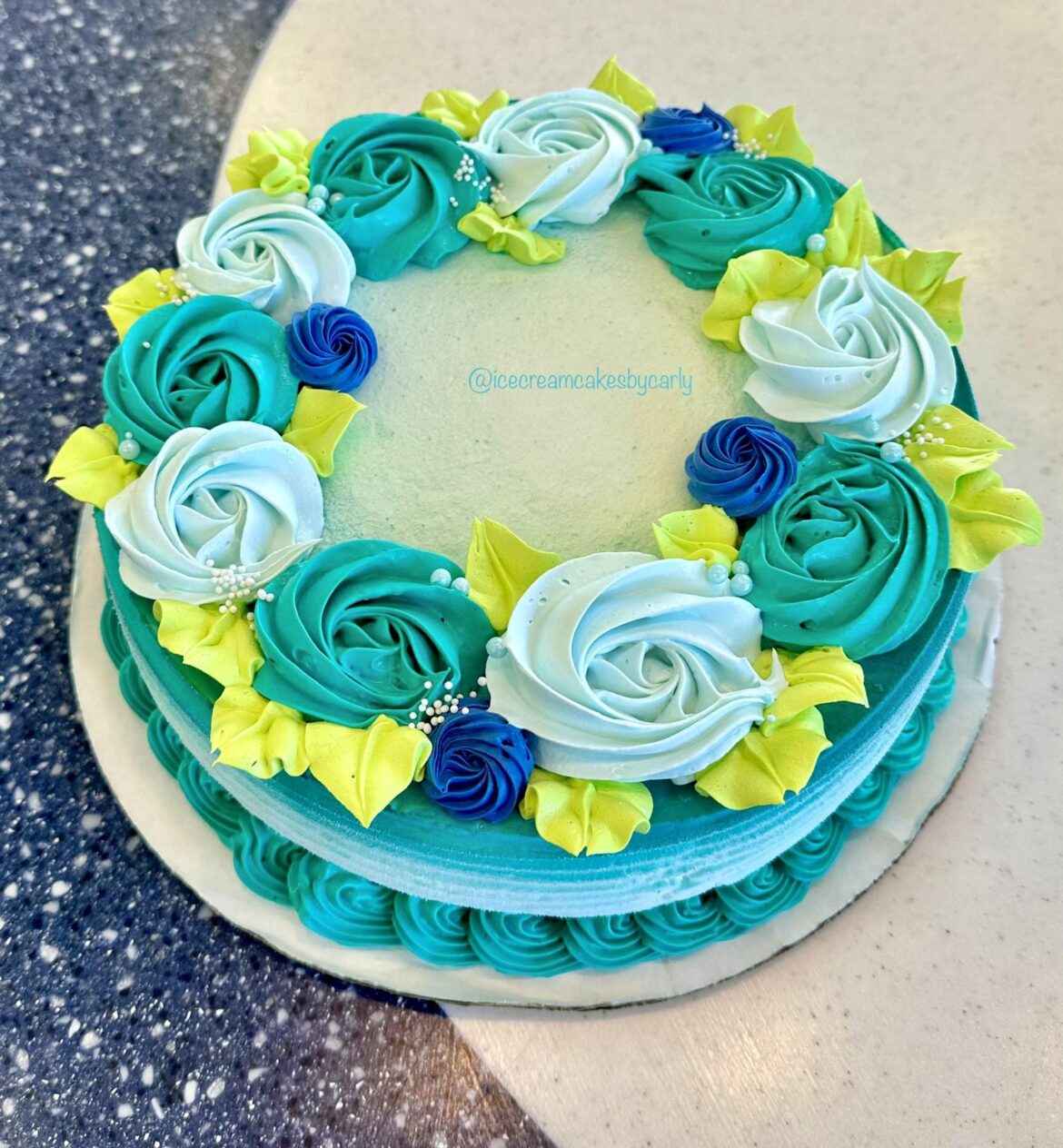 Happy National Cake Decorating day everyone!