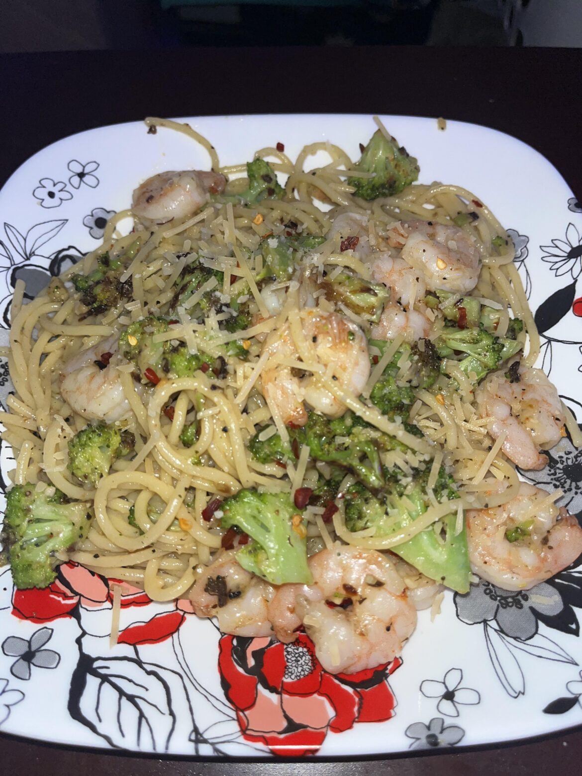 Garlic Butter Shrimp Scampi was Chefs kiss tonight 🧑‍🍳