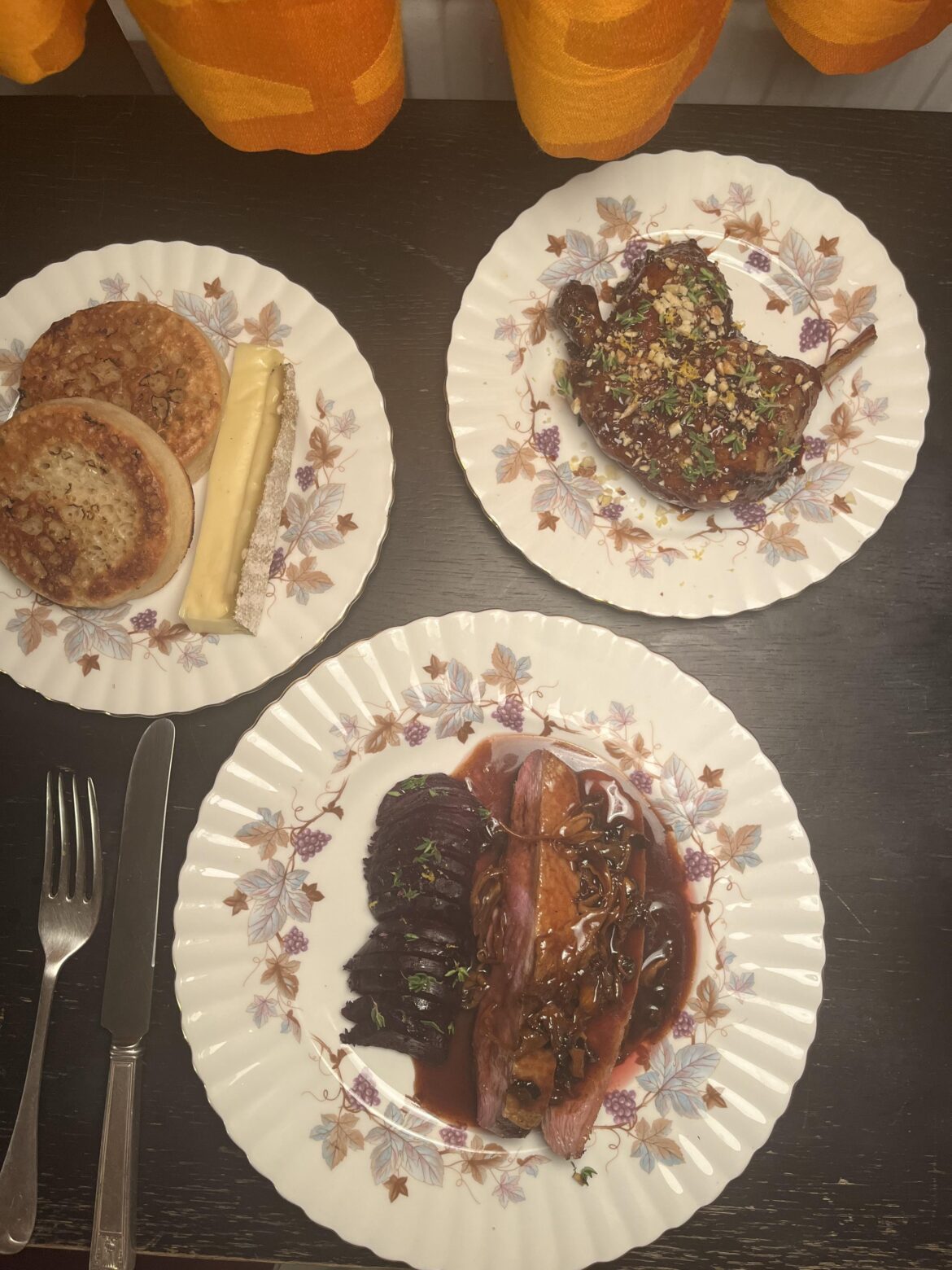 Duck breast, beets, duck sauce with chanterelles | Confit duck leg, chestnut crumb | Duck fat crumpets, French cheese