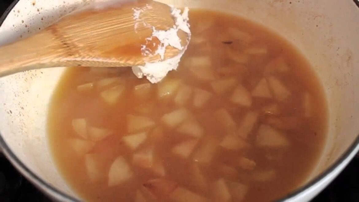 Goat Cheese Apple Walnut Pasta Recipe - Macaroni with Creamy Goat Cheese Sauce