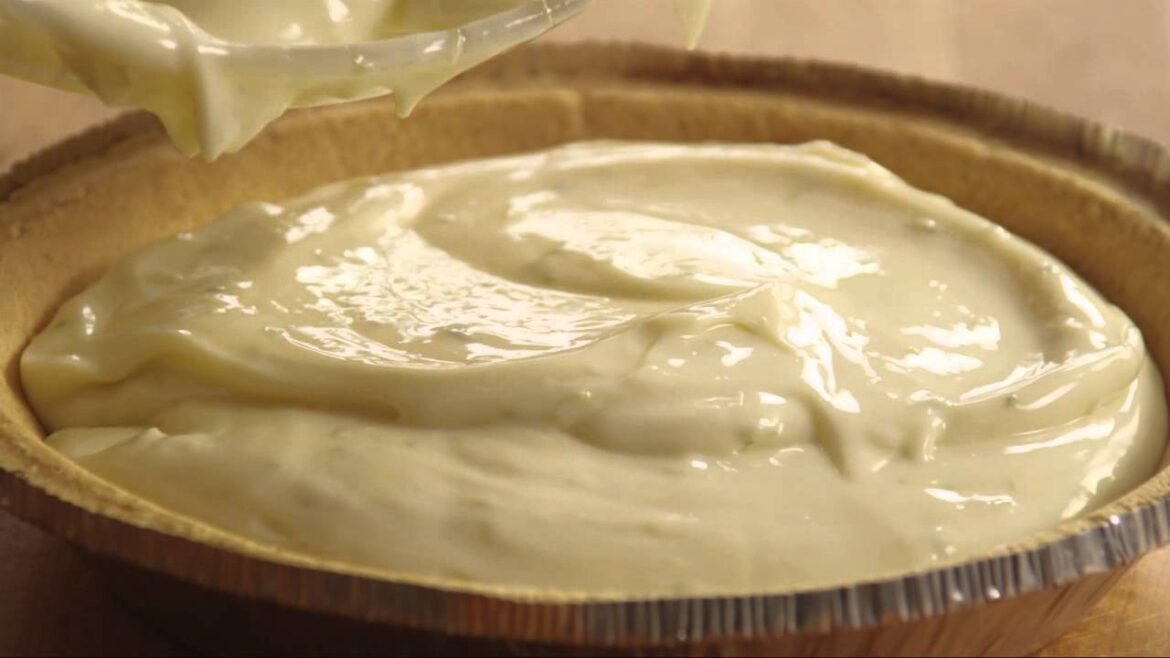 How to Make Fresh Key Lime Pie | Allrecipes.com How to Make Fresh Key Lime Pie | Allrecipes.com