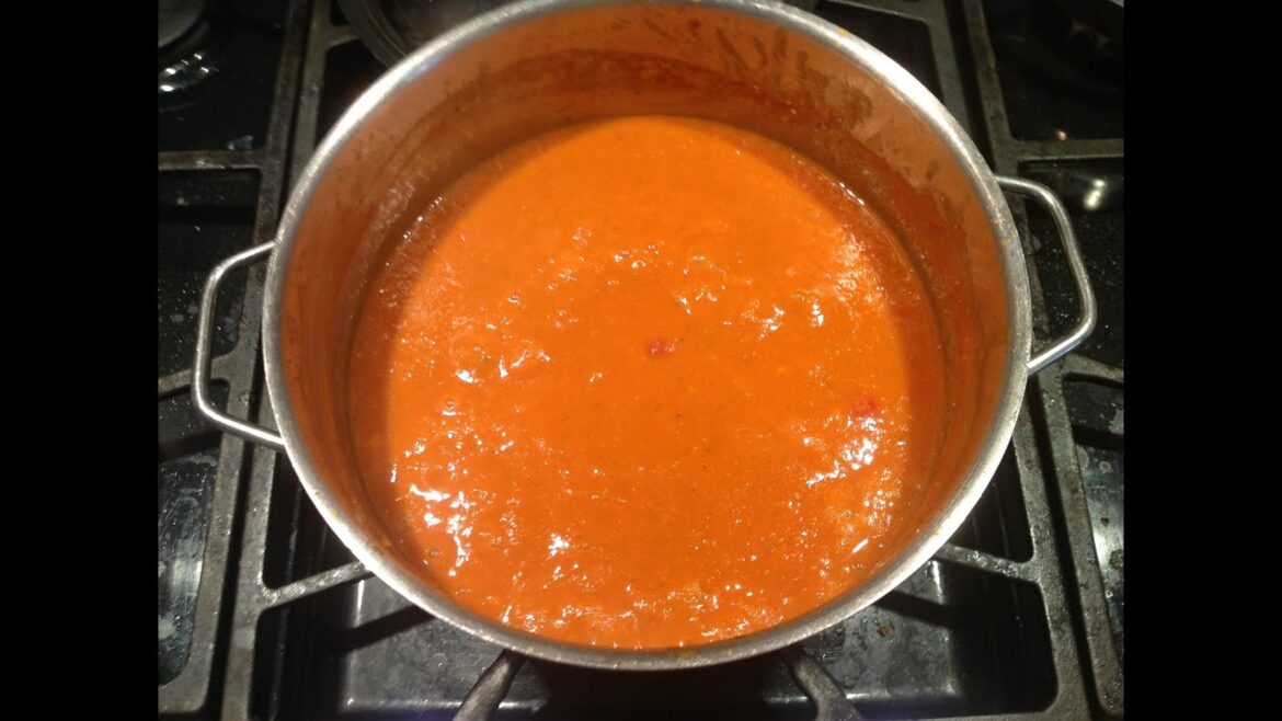 Authentic Italian Tomato Soup – A Delicious Versatile Soup Recipe from bakeyourwaykitchen! Authentic Italian Tomato Soup - A Delicious Versatile Soup Recipe from bakeyourwaykitchen!