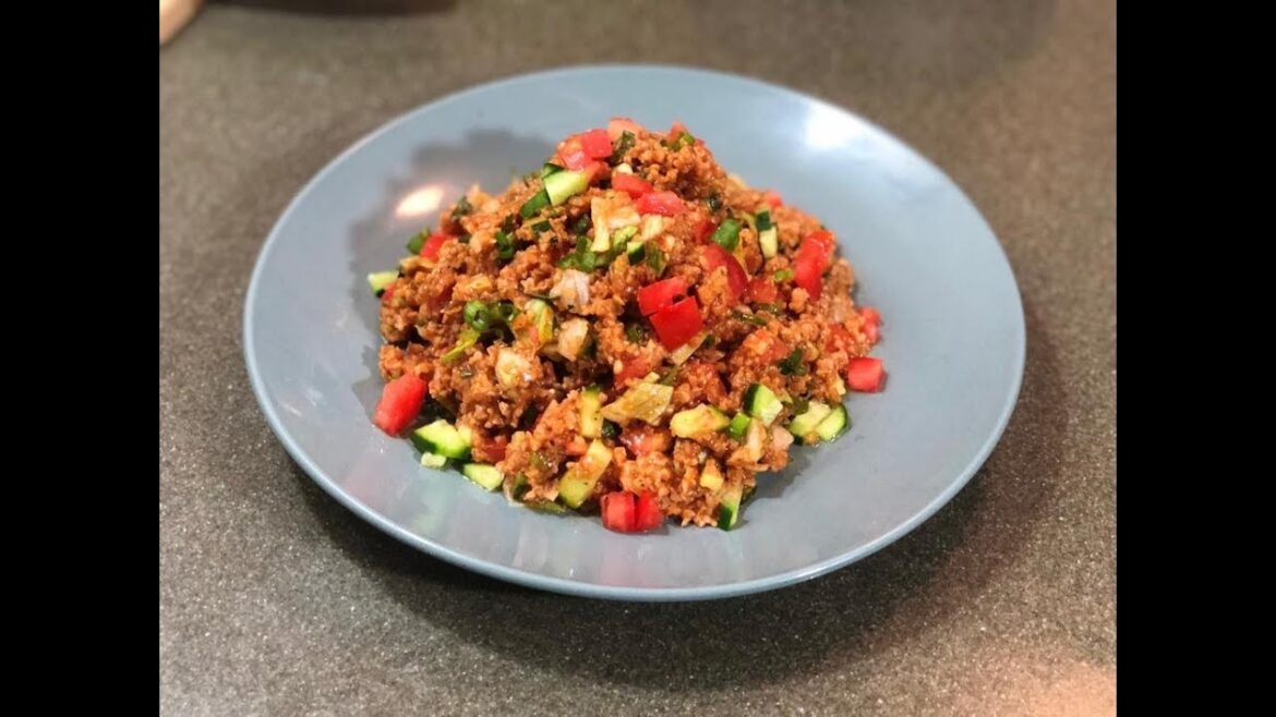 KISIR (Vegan Bulgur Salad) - Easiest Turkish Food Recipes 4