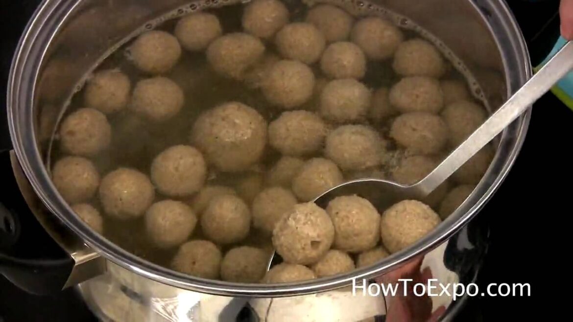 Kibbeh Labanieh - Meatball Yogurt Soup Part 2 of 3