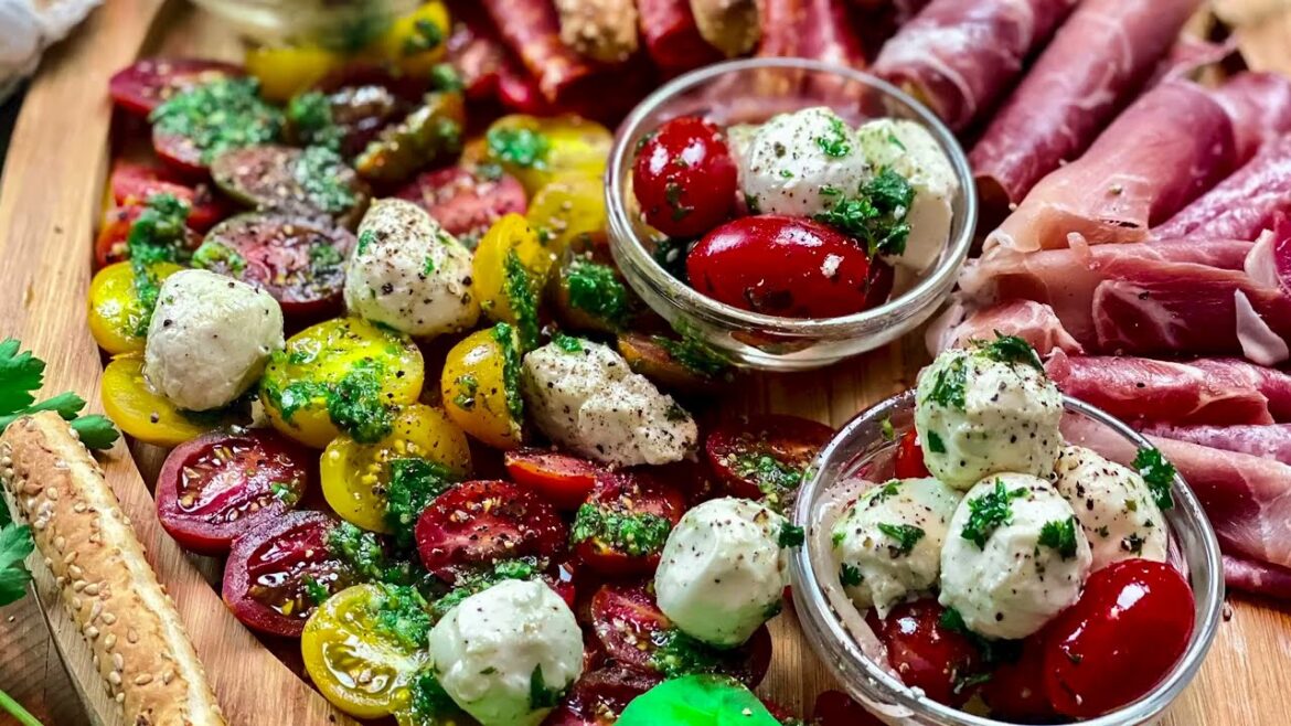 HOW TO MAKE A  SIMPLE ITALIAN COLD ANTIPASTO APPETIZER PARTY PLATTER.