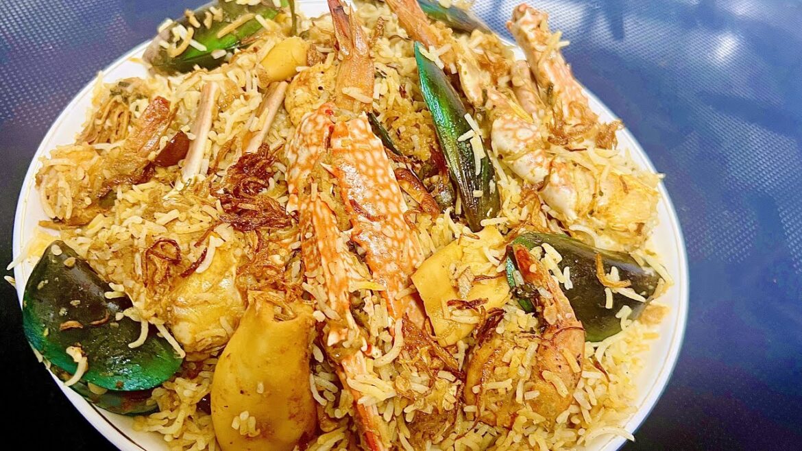 കടൽ കൂട്ട് ബിരിയാണി Sea Food Biriyani Recipe Malayalam Video 604 Mussel Prawn Crab Fish Kallummakaya കടൽ കൂട്ട് ബിരിയാണി Sea Food Biriyani Recipe Malayalam Video 604 Mussel Prawn Crab Fish Kallummakaya