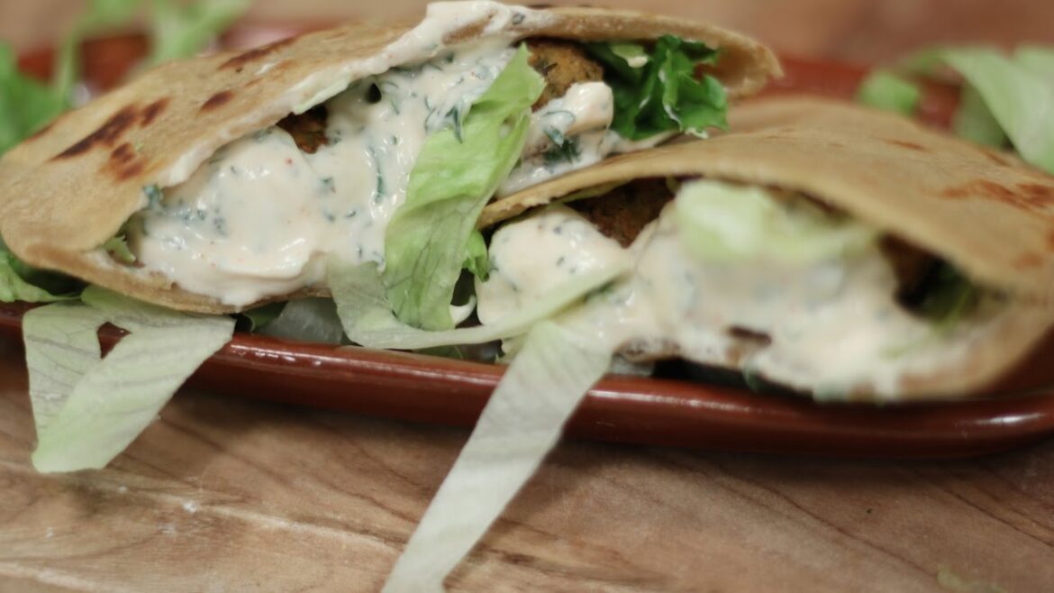 Falafel Pockets In Gujarati | Snacky Ideas by Amisha Doshi | Sanjeev Kapoor Khazana