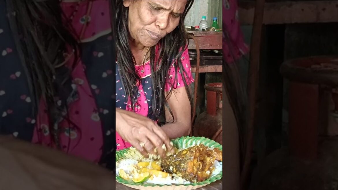 ranu mandal eating fish and rice,eating fish and rice, eating fish and rice asmr, eating show