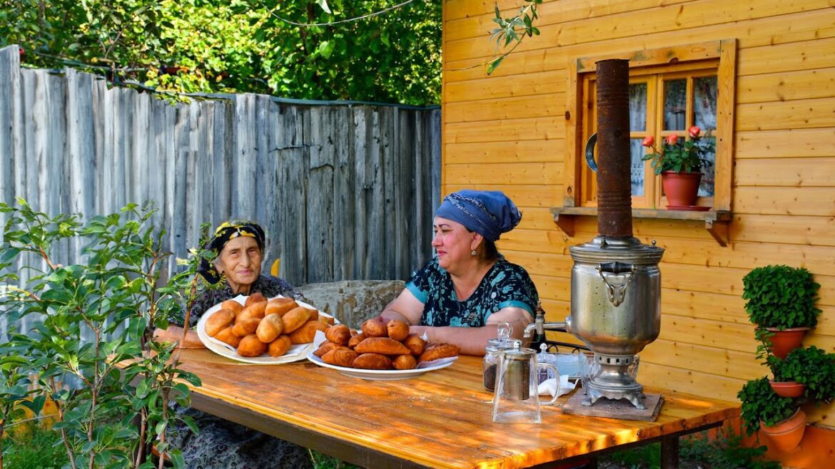 Grandma Making 100 Years old Traditional Azerbaijani Dish CHUDU