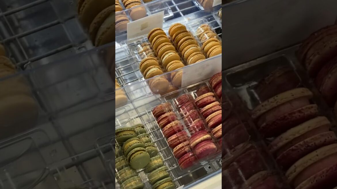 what i eat in a day~ whole foods, italian wedding soup & curry