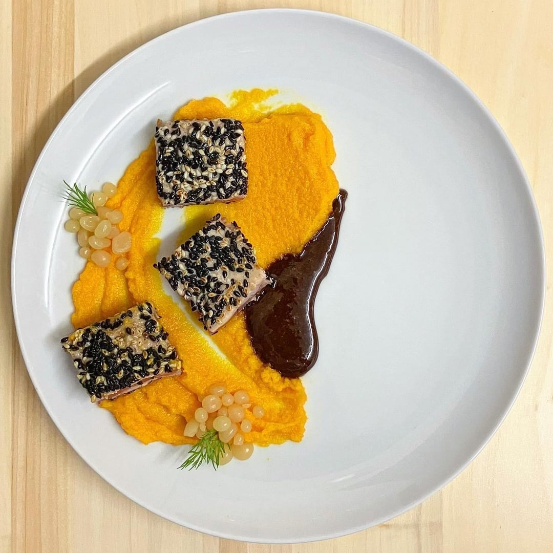 SesameSeared Tuna Tataki, Carrot & Ginger Purée, Soy Glaze and Yuzu