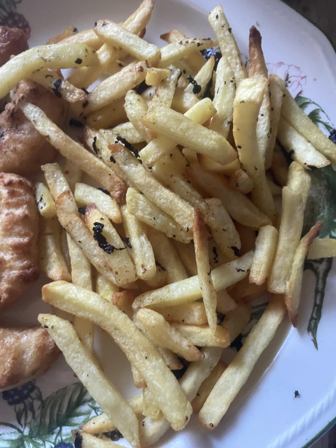 how many grams or calories does it look like these fries have ? Dining and Cooking