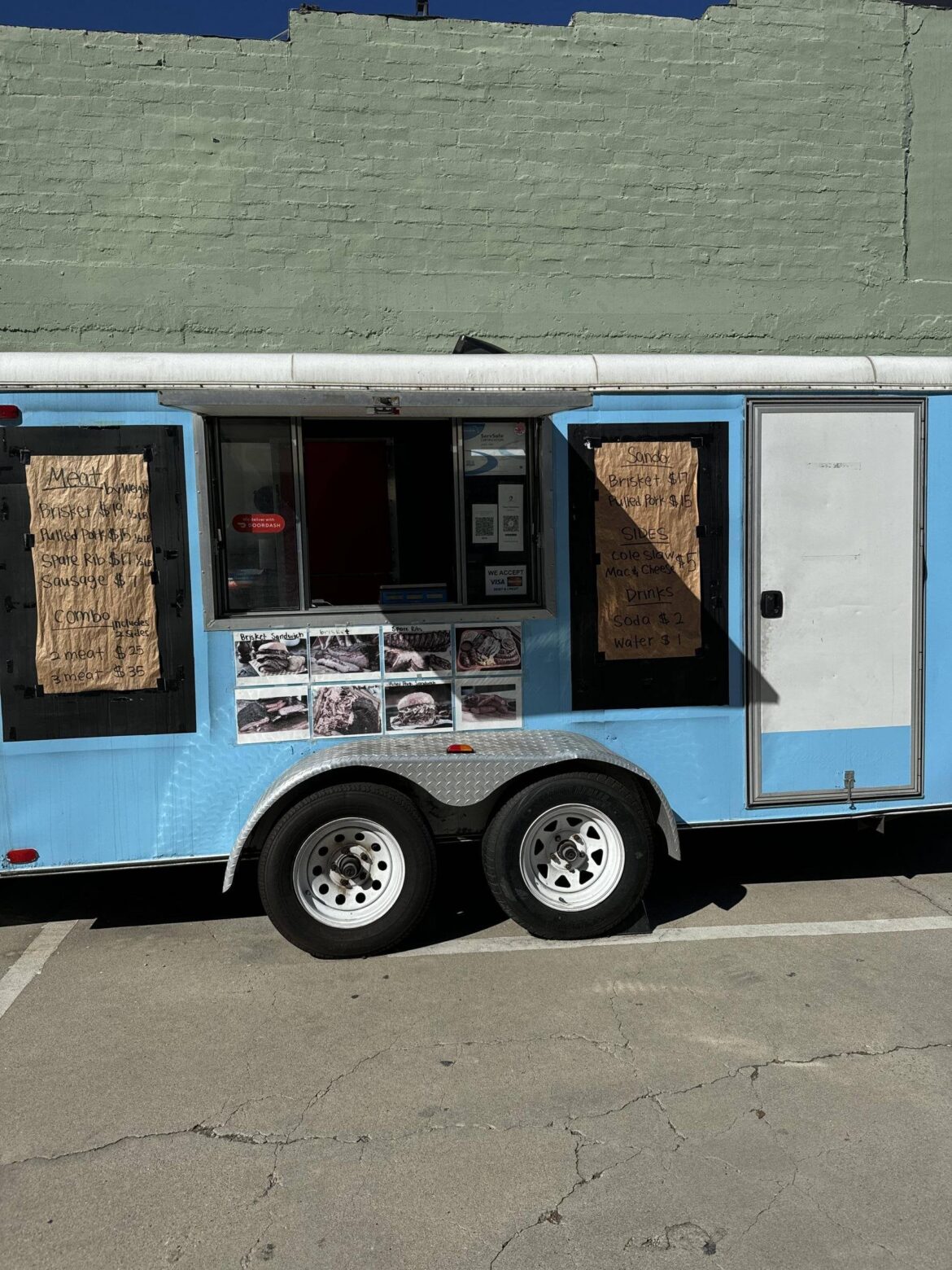 Meteorite BBQ 2 meat combo