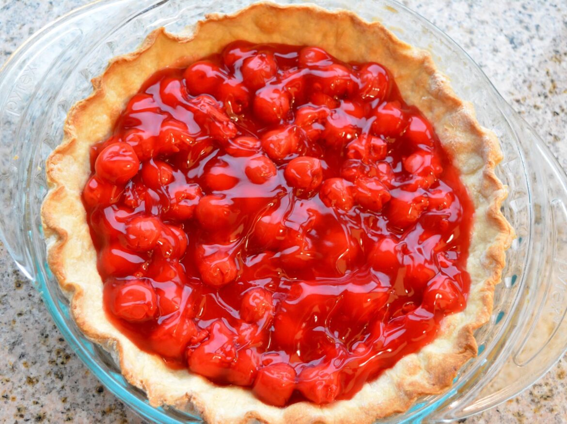 Low cal cherry pie. 115 per 1/6 of pie