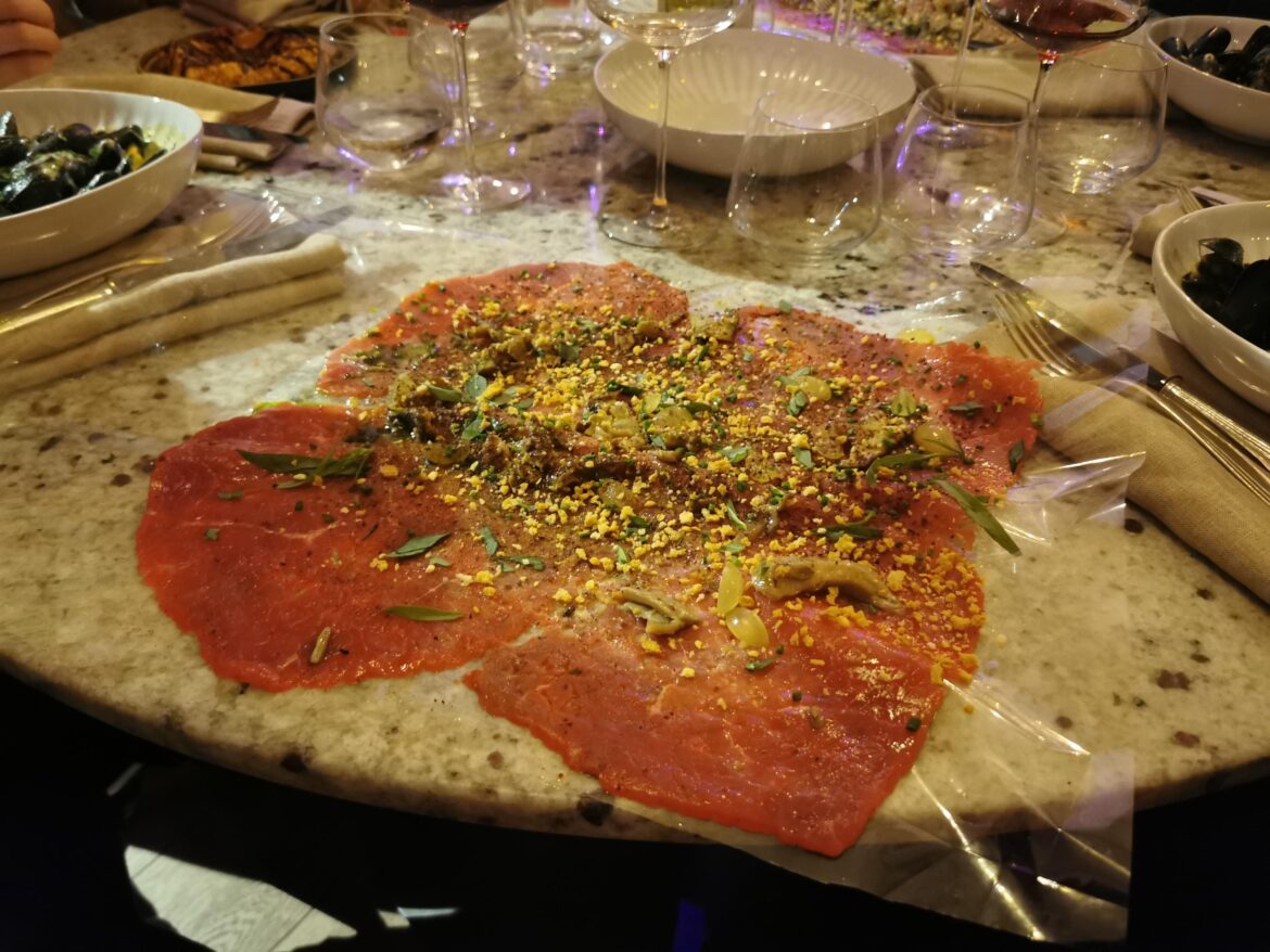 Beef carpaccio on cellophane 🤔