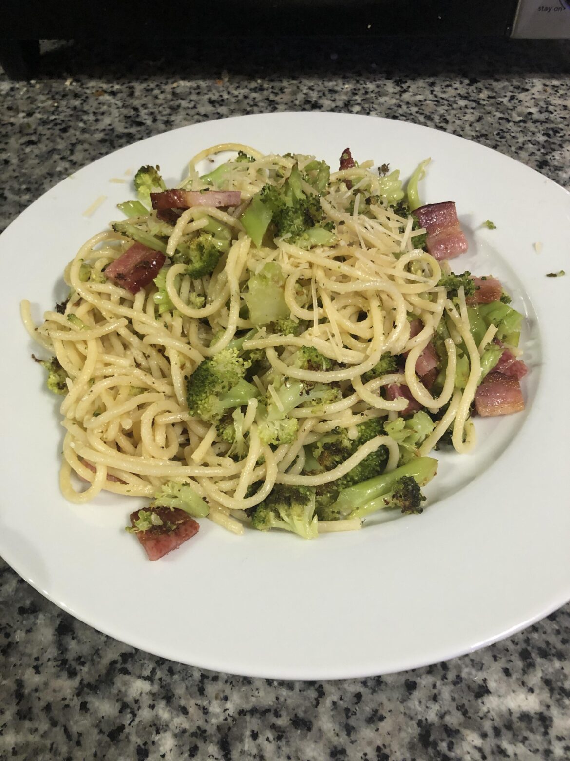 11/10/23: Bacon & Cream Supreme Spaghetti (OMG this was SO GOOD)