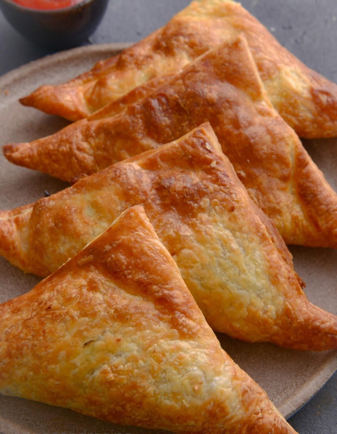 Vegan curry puffs