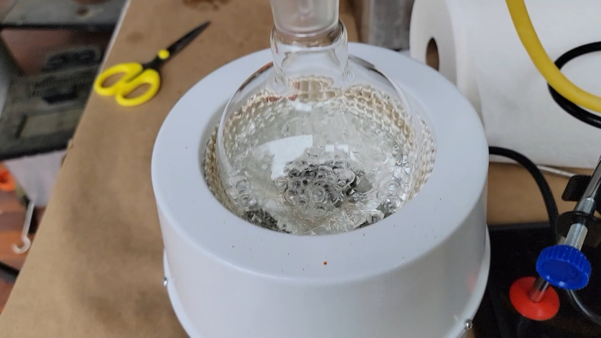 Soxhlet extraction of ghost peppers. First purge.