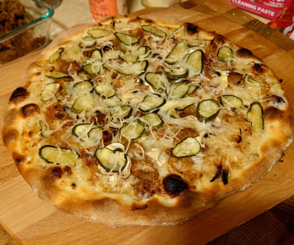 I made a vegan version of the pickle pie!