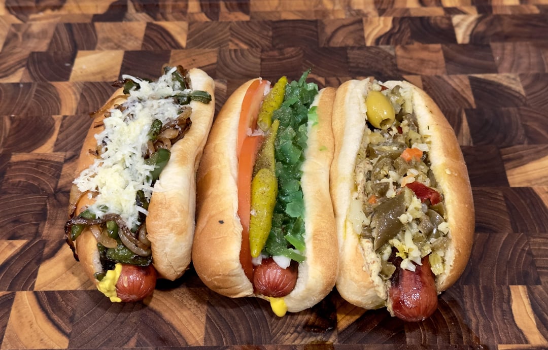 [homemade] beef dogs 3 ways onion, jalapeño, cheddar, jalapeño mustard
