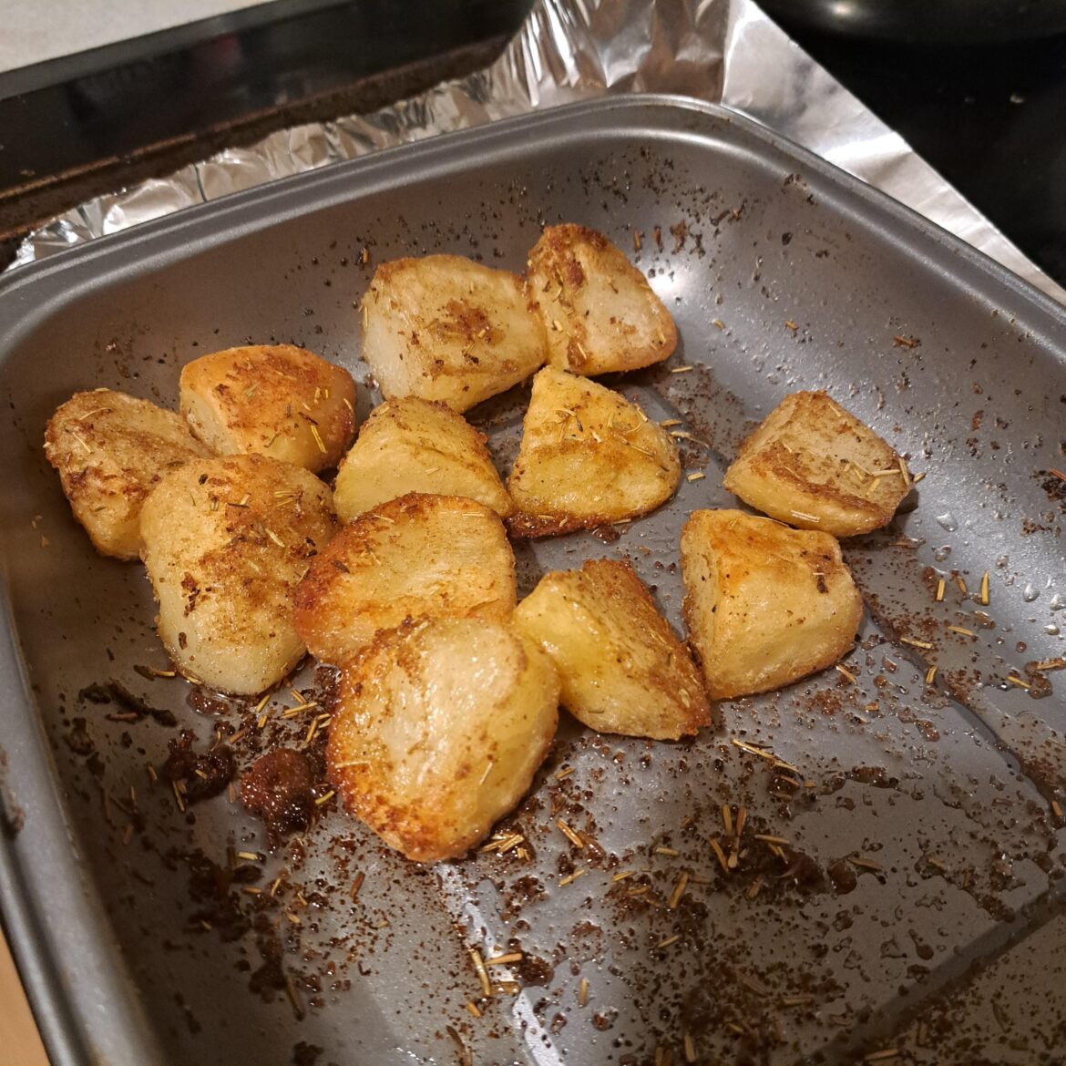 Some cheeky midweek roast potatoes to go with some leftover mince