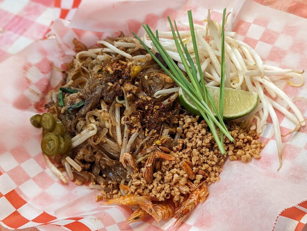 Pad Thai, grilled pork jowl and Thai hot pot at Radna Silom