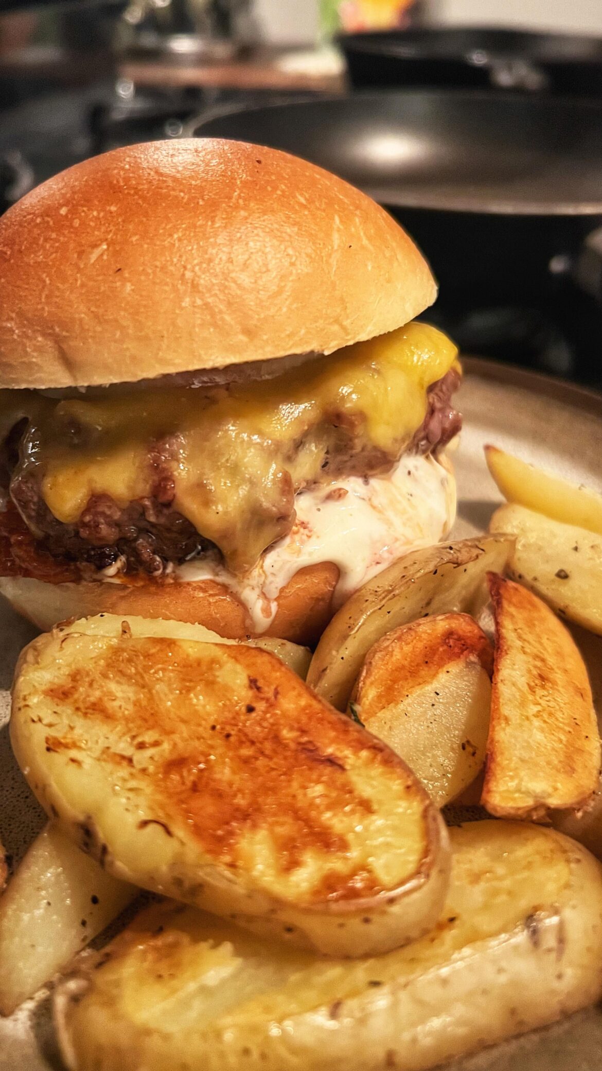 Gouda Burger w/ Tomato Onion Jam