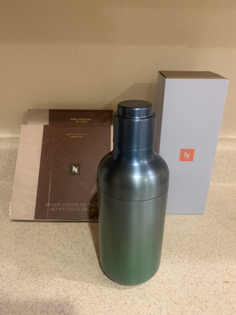 Nespresso shaker + chocolates