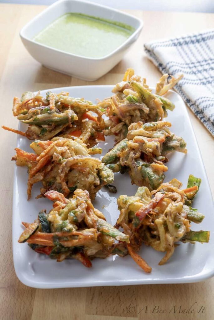 Flawless light and crispy vegetable pakora