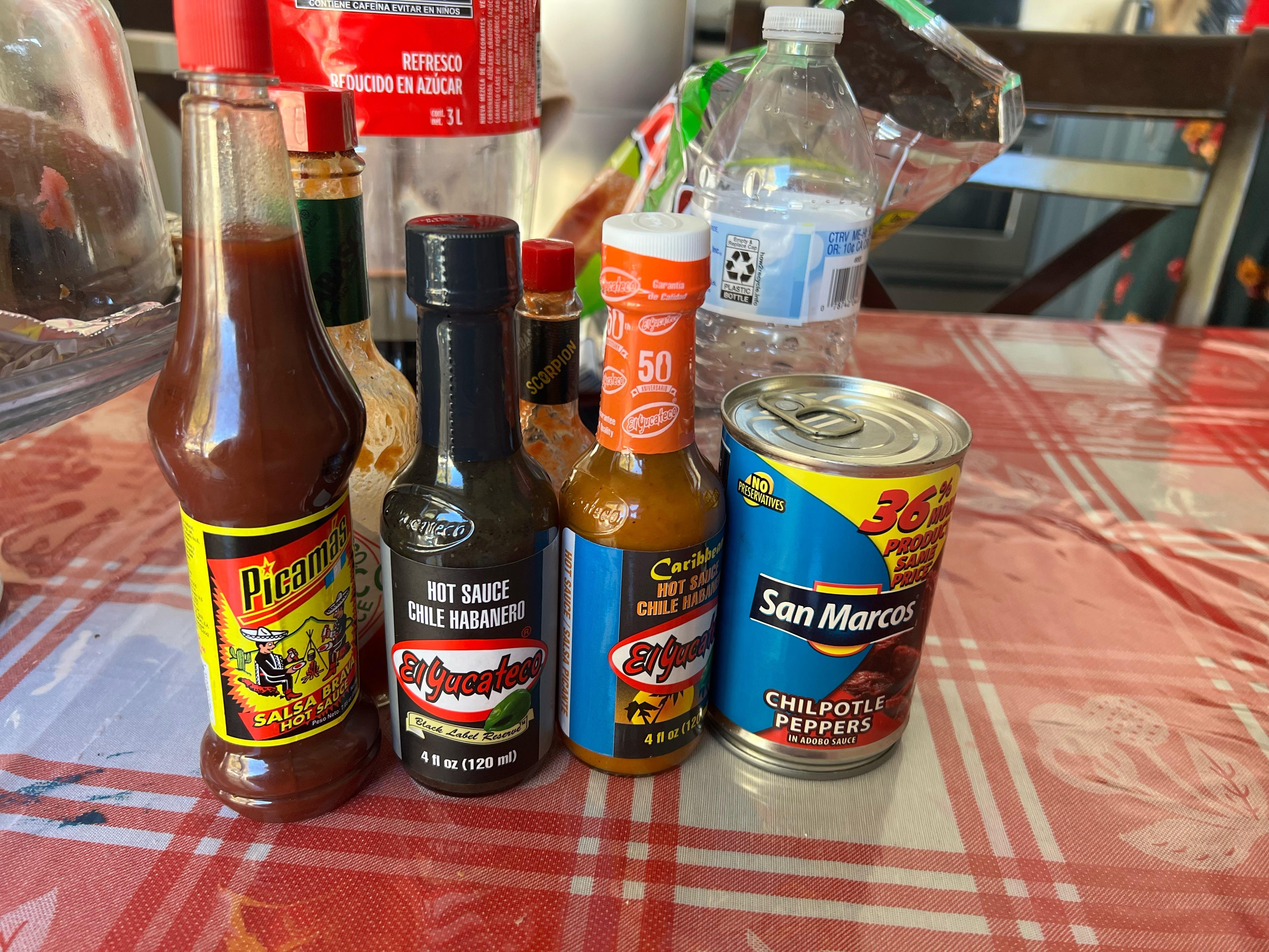 Last minute out of town hot sauce pickups Dining and Cooking