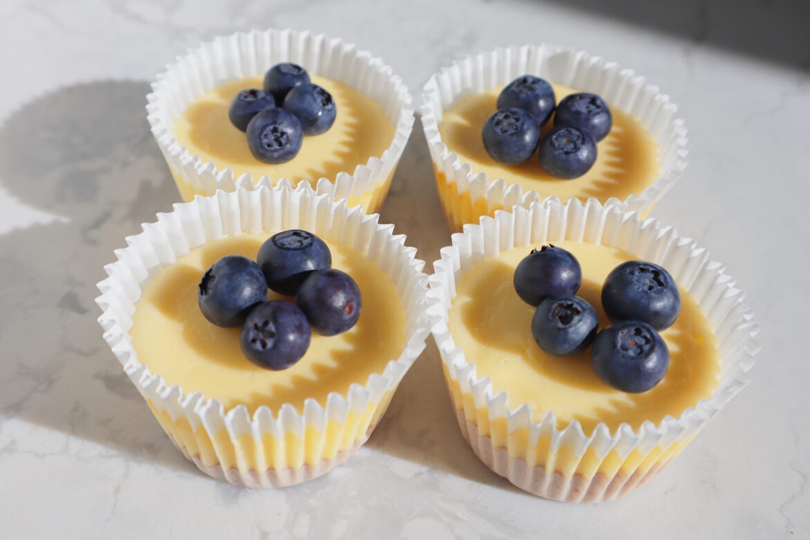 Mini Cheesecakes - Easy & Delicious