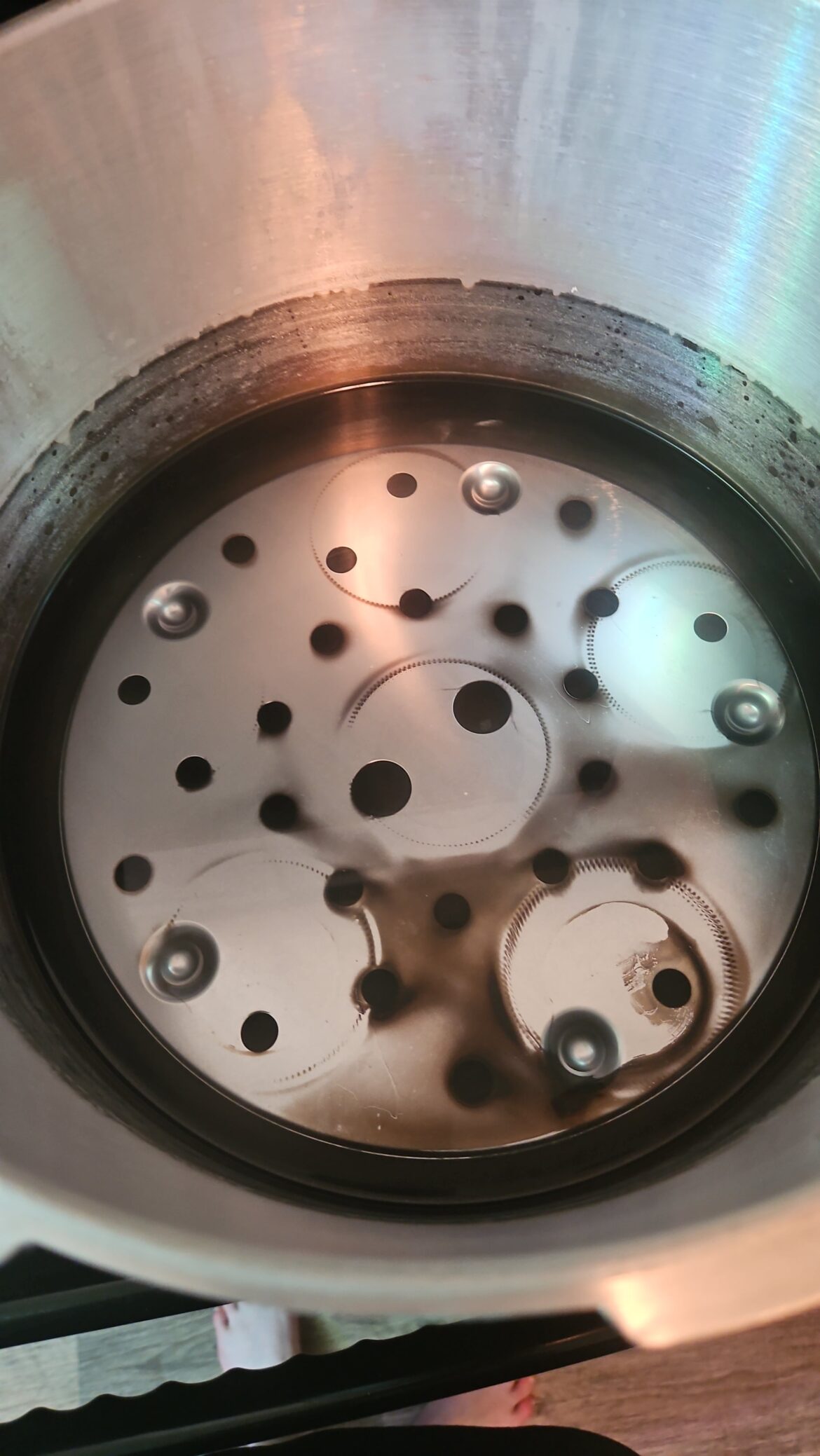 Whats thus black residue in the canner after canning