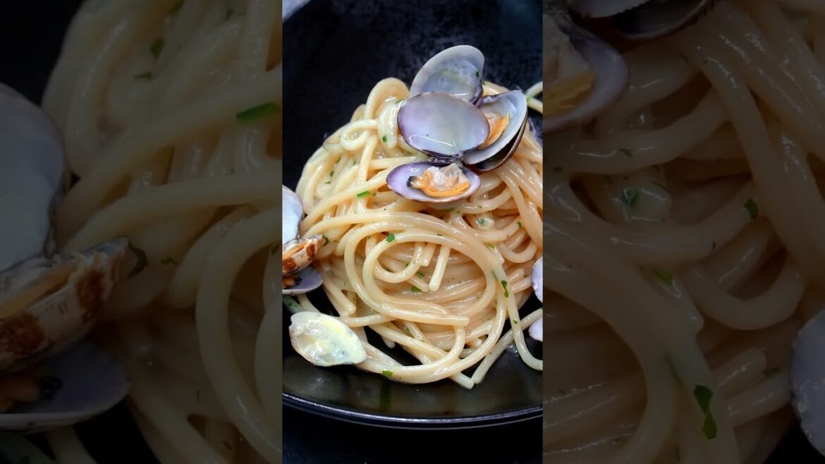 Spaghetti alle vongole | La Bottega Del Pesce