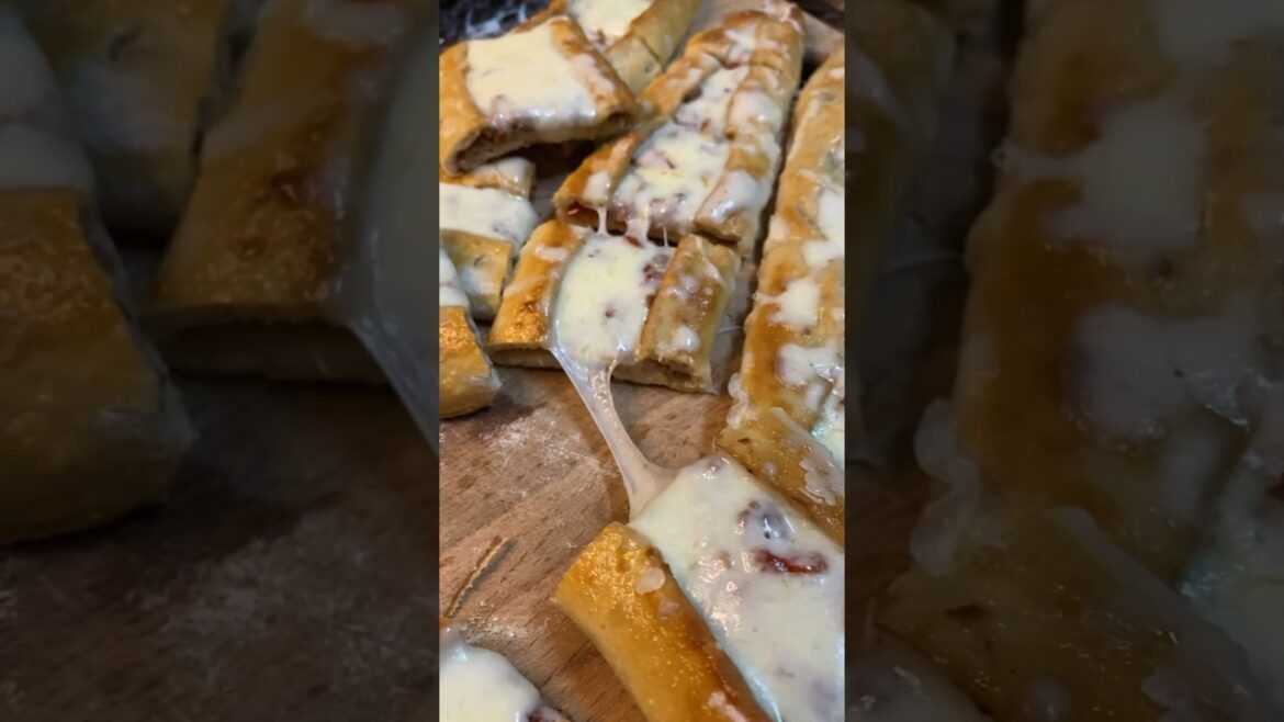 KIYMALI PİDE #etlipide#kıymalıpide #sebzelietlipide