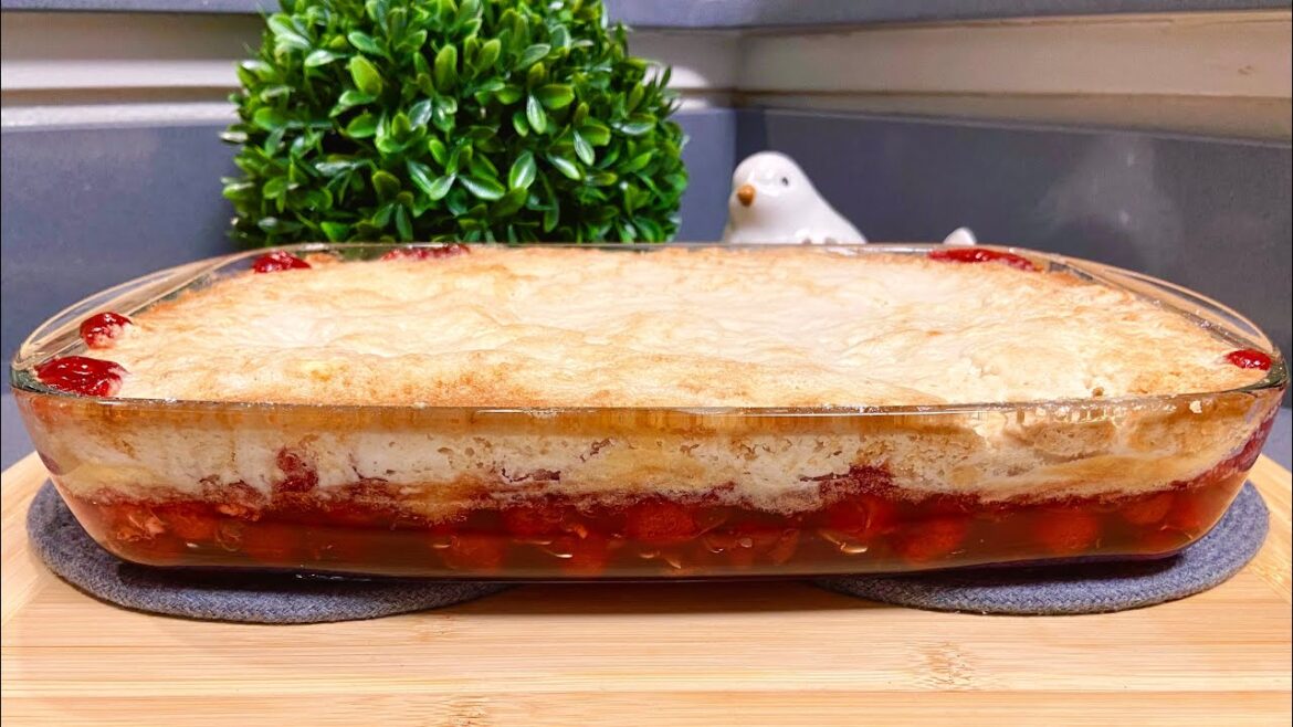 CHERRY CHEESECAKE DUMP CAKE: An Easy Cheesecake Recipe Everyone will Love