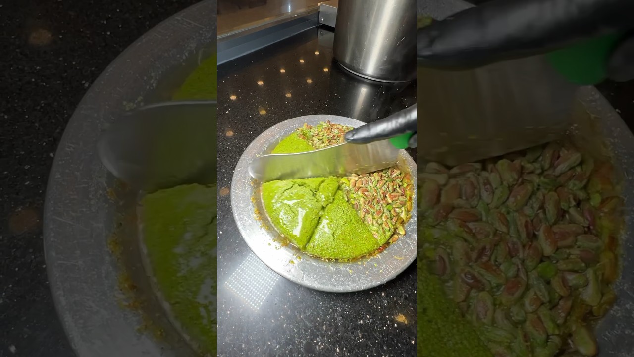 Saraylı Künefe'den Saraylı Özel - Dining and Cooking