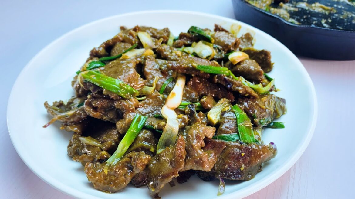 Beef and Onions Stir Fry (Tender and Juicy Beef Recipe)