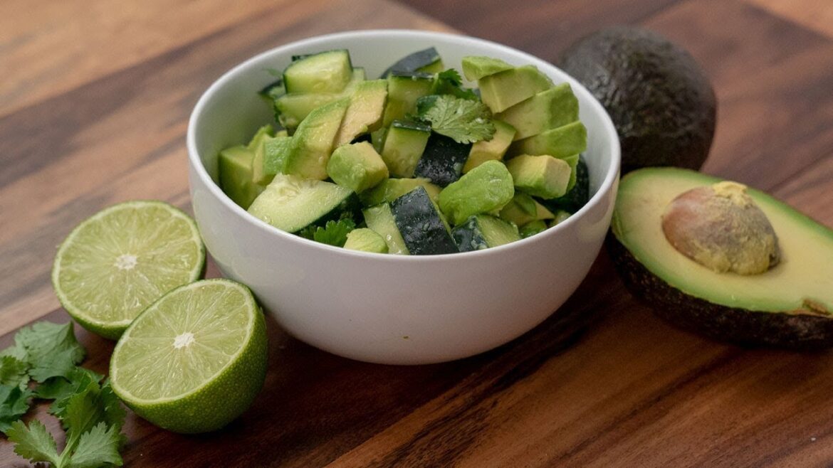 Avocado Cucumber Salad (Keto) Avocado Cucumber Salad (Keto)