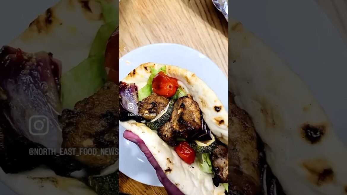 Greek lamb Gyros with traditional Tzatziki sauce #gyros #souvlaki #greekfood #tzatziki