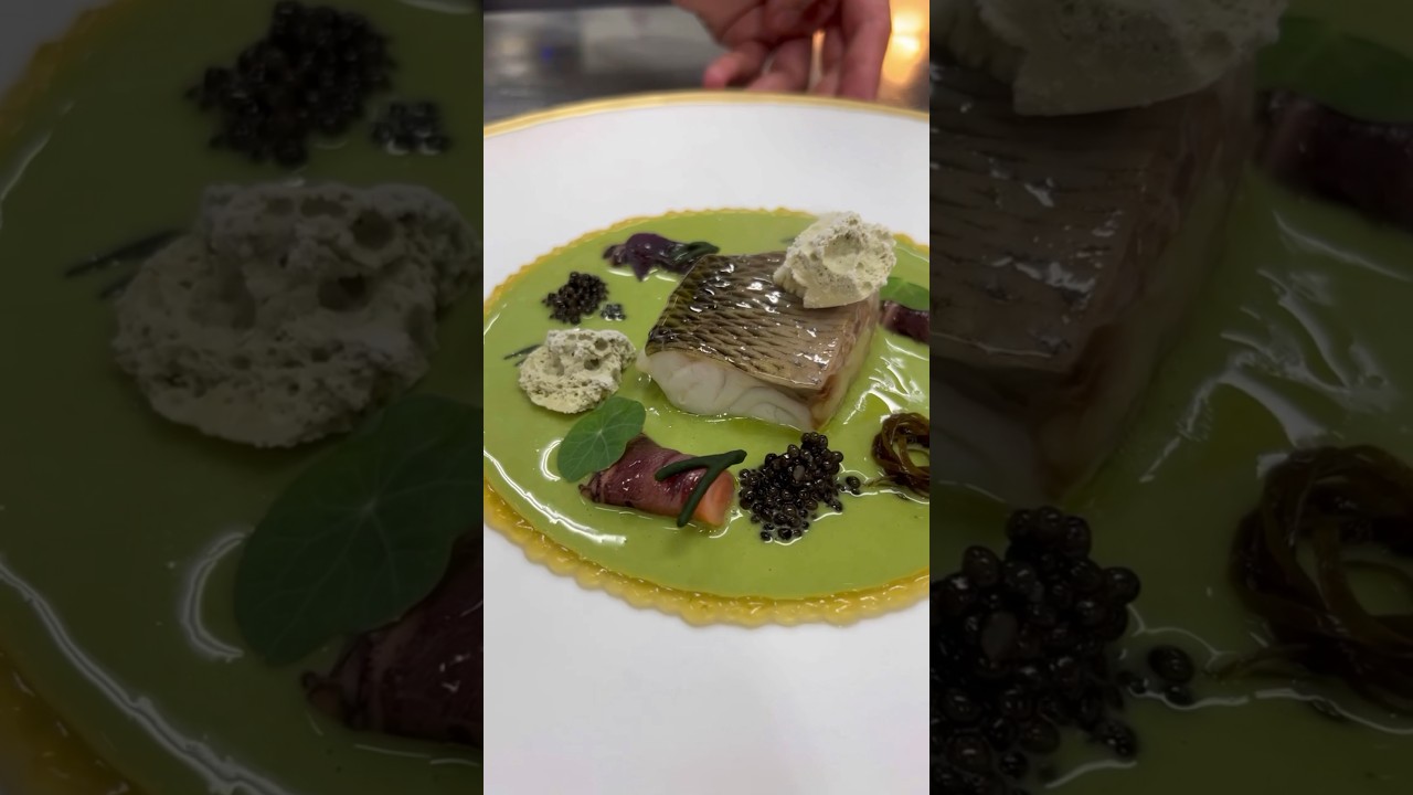 Sea bass rested on seaweed by 2 Michelinstar chef Paco Perez ⭐️⭐️