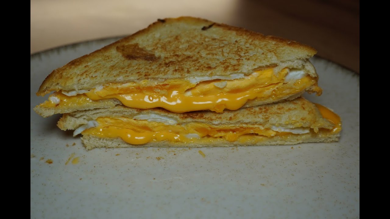 How to make a fried egg sandwich/Cheap Fast with protein Dining and