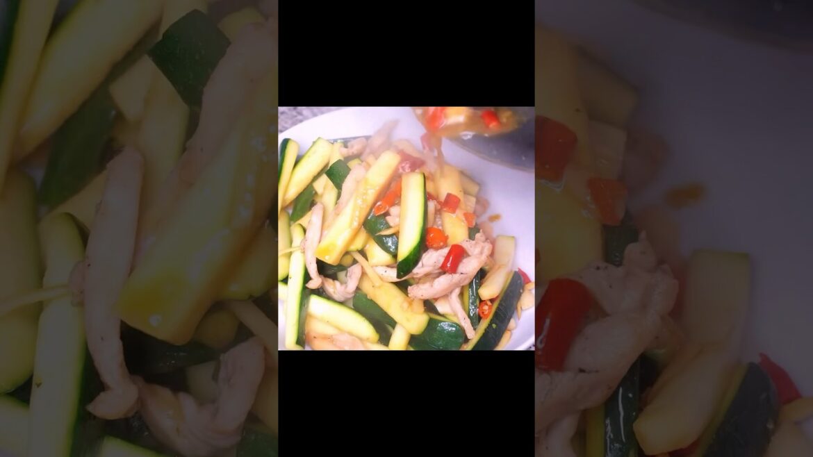 Zucchini recipe quick and easy (醋溜番瓜)#shorts #asmr Zucchini recipe quick and easy (醋溜番瓜)#shorts #asmr