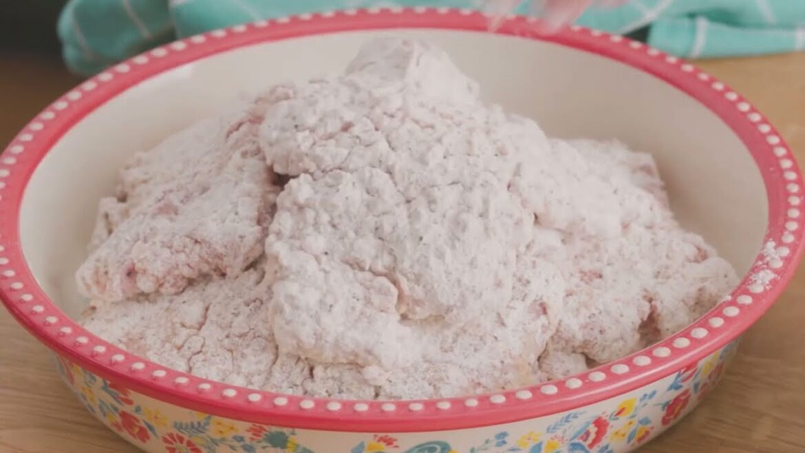 How to Make Chicken Fried Steak | The Pioneer Woman – Ree Drummond Recipes How to Make Chicken Fried Steak | The Pioneer Woman - Ree Drummond Recipes