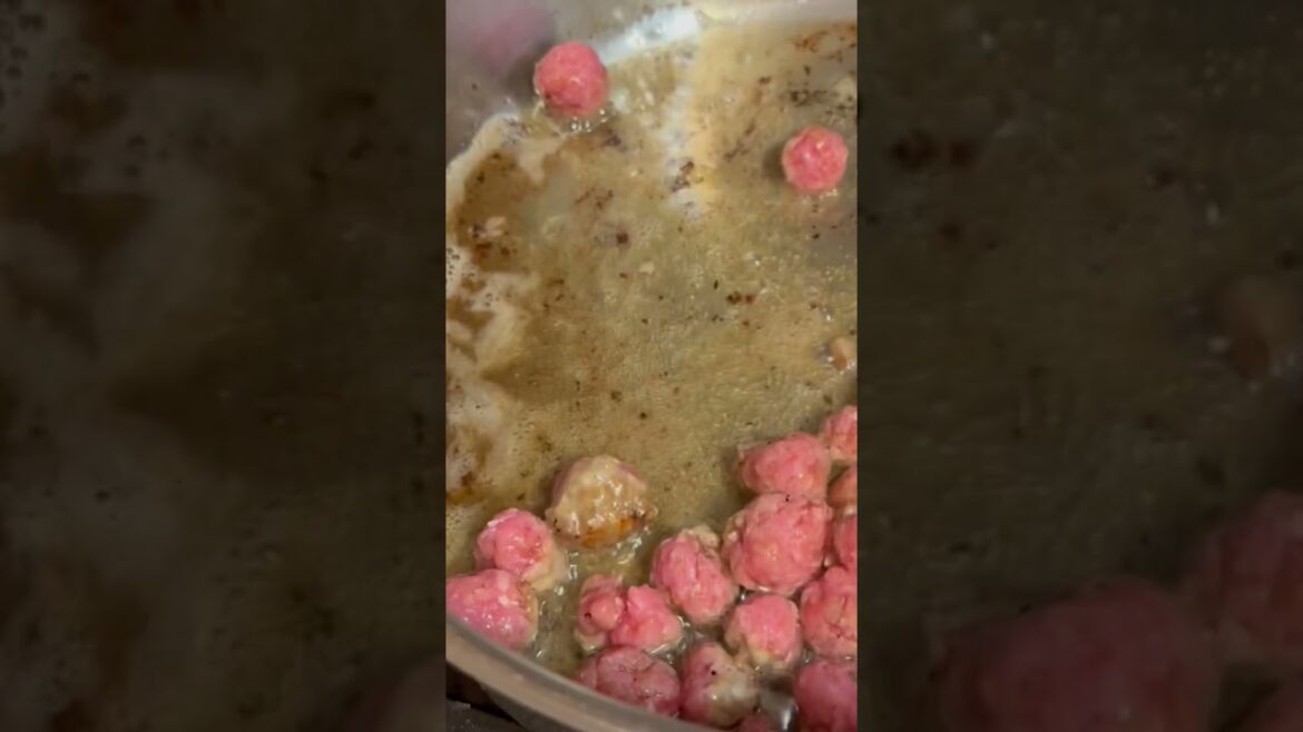 Italian meatballs for Italian wedding soup