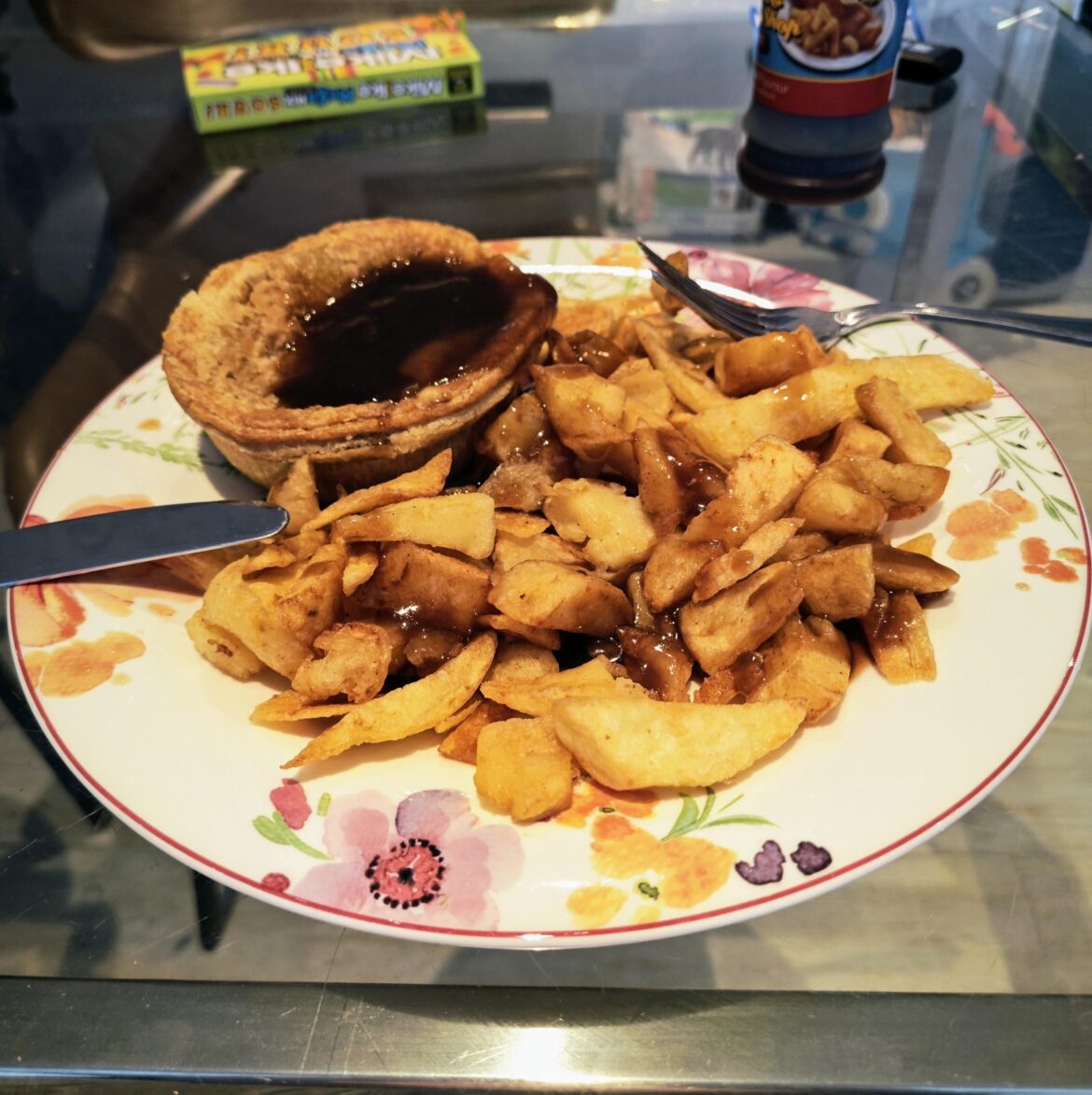 Chippy chips, pukka pie and leftover homemade gravy from Sunday roast. Bangin'