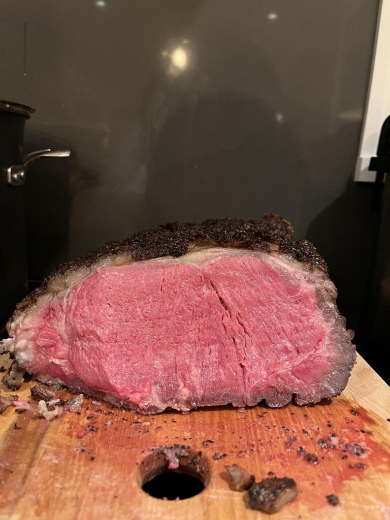 Not a prime rib, but still reverse seared to perfection Not a prime rib, but still reverse seared to perfection