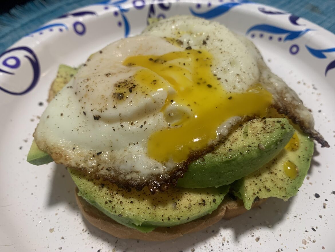 Avocado toast with an egg.. never tried it before until recently and it’s my new fav